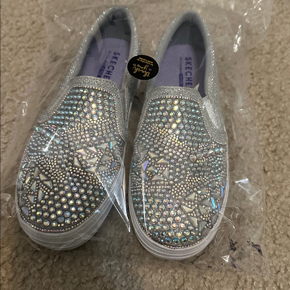 Skechers Kids rhinestone Silver Slip-On Sneakers